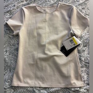 Nike Form Cream Stealth Evaporation Tee